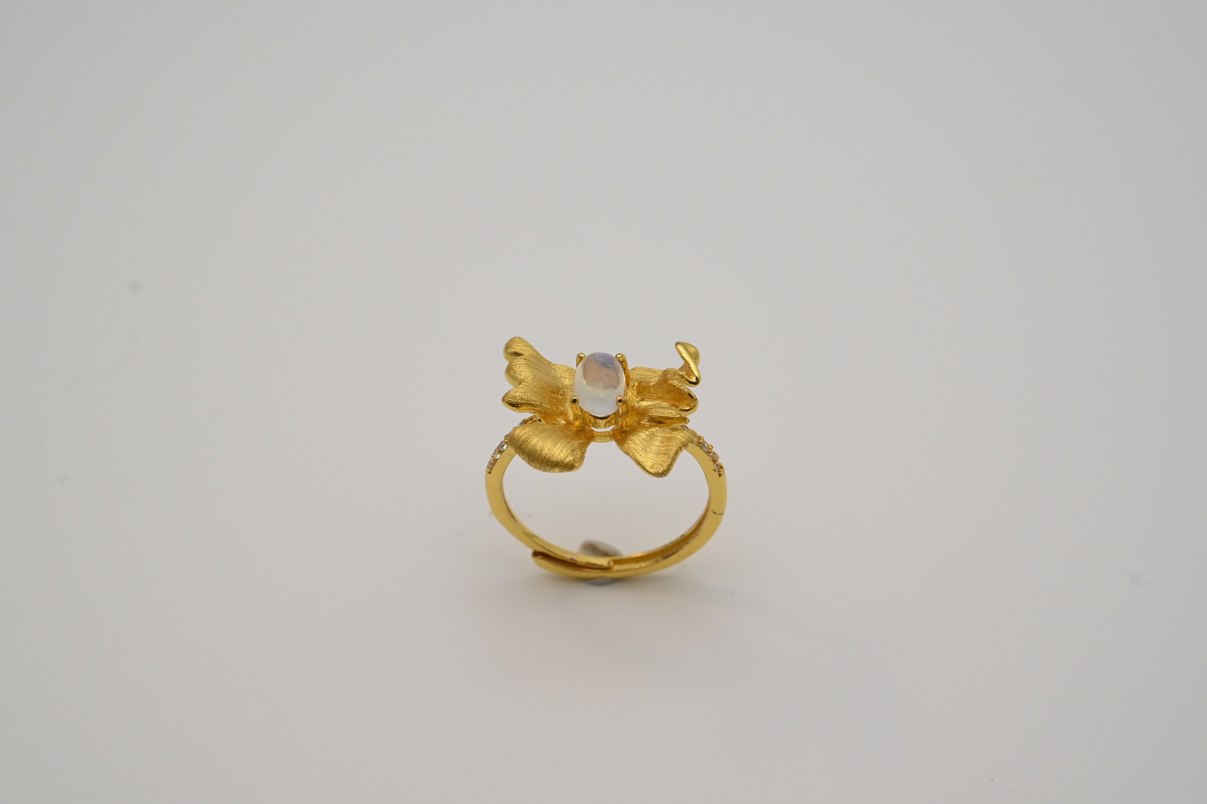 S925 银镀金白月光石手工戒指